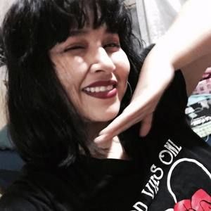 Meet your Posher, Fanny